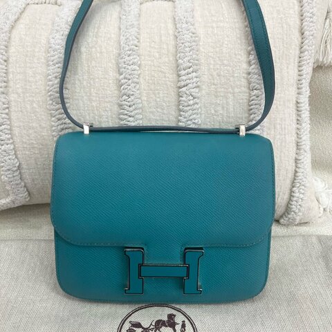 愛馬仕 Hermès Constance 康康 19 孔雀藍拼竹子綠 Epsom皮 珐琅銀扣 X刻