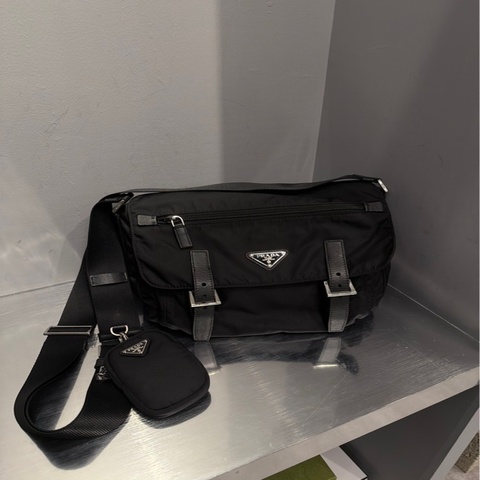 Prada Re-Nylon 郵差包 三合一 ｜Classic Trend CT精品｜台北東區實體
