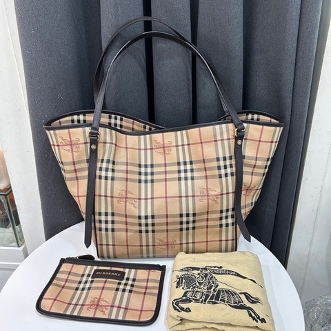 Burberry巴宝莉战马格纹托特包 南瓜包大号