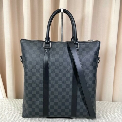 Louis Vuitton 黑色棋盤格手提包肩背包