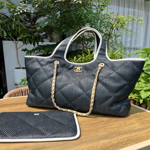 Chanel 香奈兒 23M Coco beach 黑色拉菲草編織金扣 超大號購物袋 芯片款 50x56x16cm