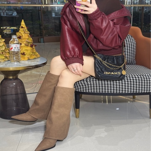 CHANEL 香奈兒 22 Mini 珍珠金鍊菱格紋肩背包