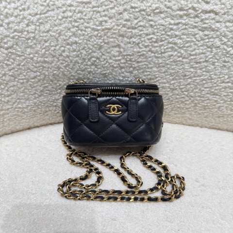 Chanel香奈兒核桃金球化妝盒子包mini 32開