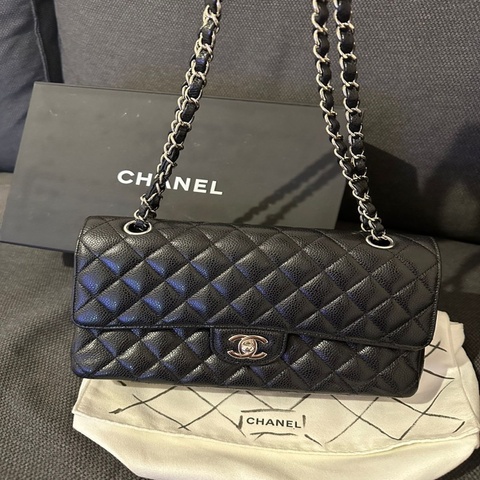 【100%正品】Chanel CF25 黑銀牛｜經典荔枝皮銀扣 Classic Flap 25｜附海港城專門店正本單據