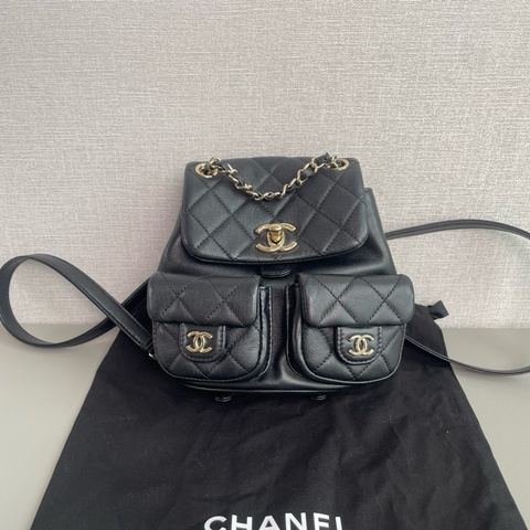 Chanel香奈兒 23A 黑金牛皮 duma青蛙包小號