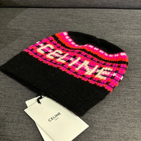 Celine 毛帽 未使用