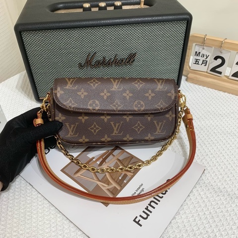 Lv ivy經典老花🫶🏻店內現貨✅