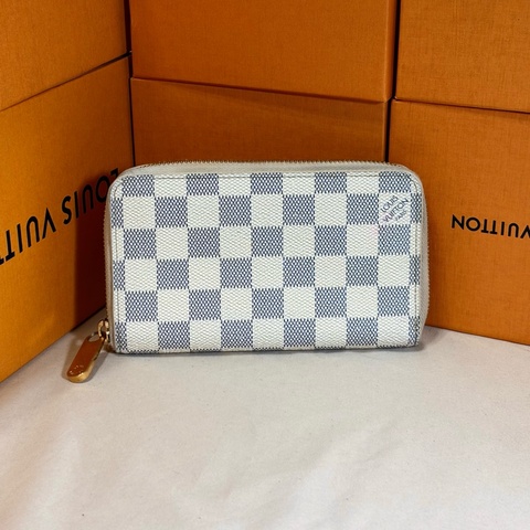 ‼️cp值首選 限時驚喜 LV Louis Vuitton 路易威登 白棋盤格拉鏈11卡中夾 錢包