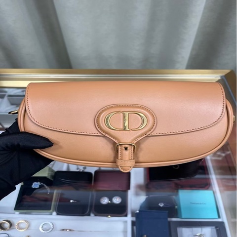 Dior迪奧  bobby 新月焦糖色腋下包