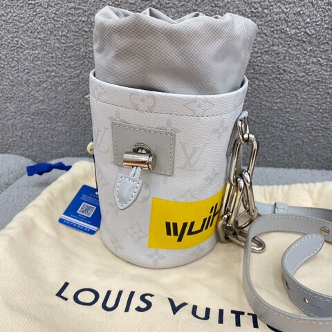 路易威登 Louis Vuitton 水桶包 灰色 布拼PVC老花 銀扣