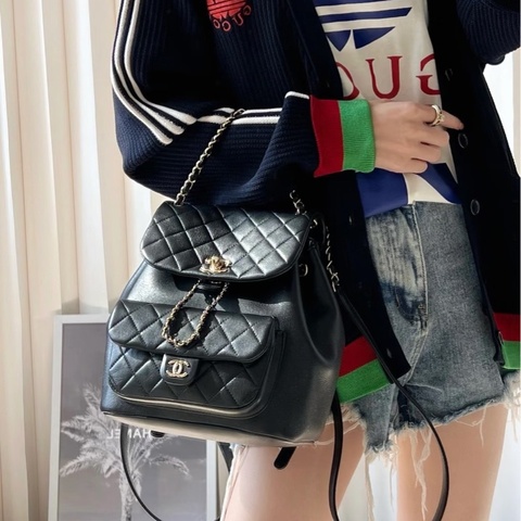 🈶購證❤️‍🔥極新限量款❤️‍🔥Chanel香奈兒黑金芯片款duma後背包雙肩鏈條小書包