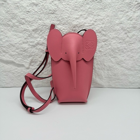 98新 LOEWE/羅意威 Elephant Pocket 唇膏粉 小象口袋手機斜挎包