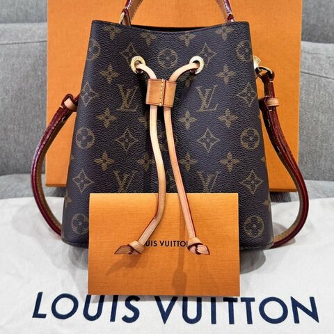 LOUIS VUITTON NéonoéBB晶片款