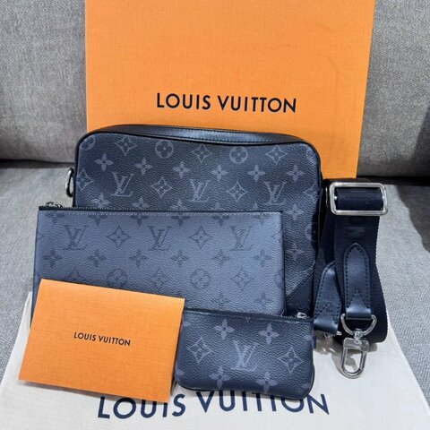 Louis Vuitton Trio 黑武士三合一 郵差包 晶片款