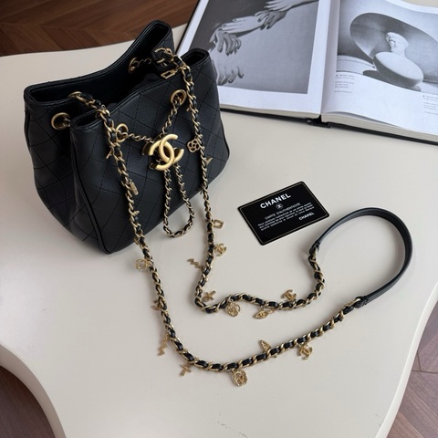 Chanel 水桶包埃及系列