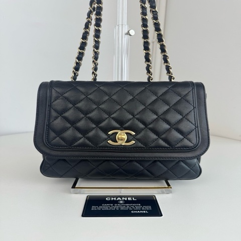 chanel 黑金菱格鏈條包