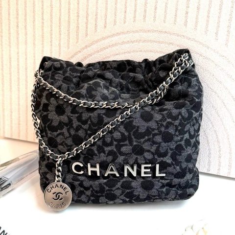 香奈兒/Chanel 22bag垃圾袋mini山茶花印花丹寧與釕色金屬 單肩包斜挎包 黑色