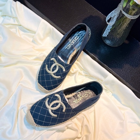 【全網最低價✨全網最低價❤️‍🔥】Chanel/香奈兒 藍色格菱紋雙C刺繡漁夫鞋 37碼