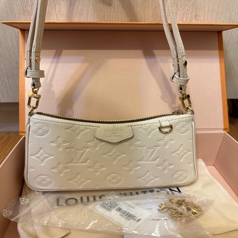 lv easy pouch 腋下包 白