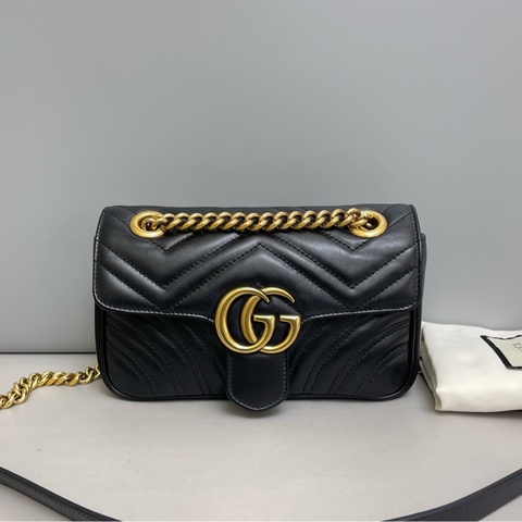 Gucci古馳 marmont小號黑金全皮單肩斜挎包  尺寸 22×13×6