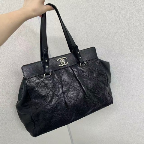 「JL精品代購」 9新 Chanel 油蠟牛皮 肩背包