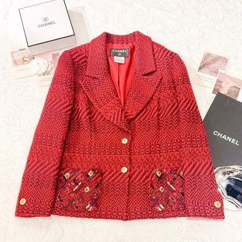 CHANEL 紅色Tweed外套