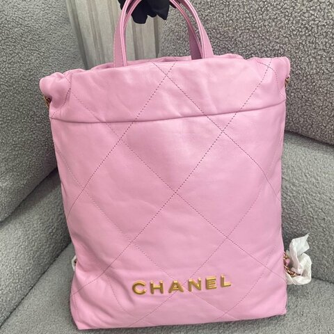 香奈兒 Chanel 22 Bag 背包 粉色 羊皮 金扣 全新