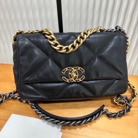 Chanel 19 bag 小號