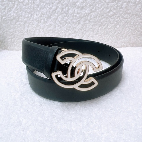近新 Chanel 白色雙C腰帶/皮帶 75碼