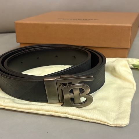 BURBERRY 巴寶莉 TB Logo 牛皮寬3.5cm皮帶 炭灰