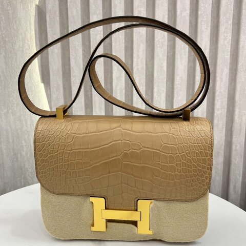 愛馬仕 Hermès Constance 24 康康 奶茶色 方塊鱷魚皮 金扣 全新