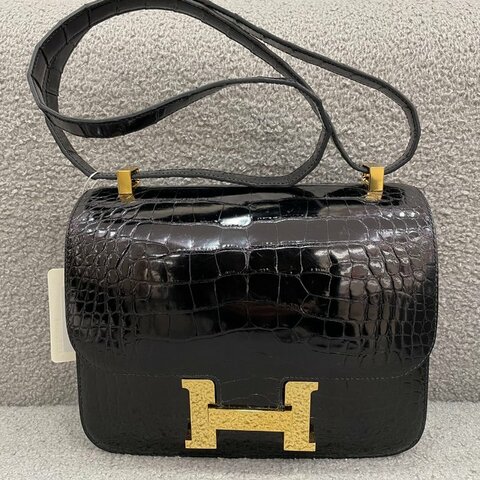 愛馬仕 Hermès Constance 24 康康 89黑色 方塊鱷魚皮 金扣 A刻