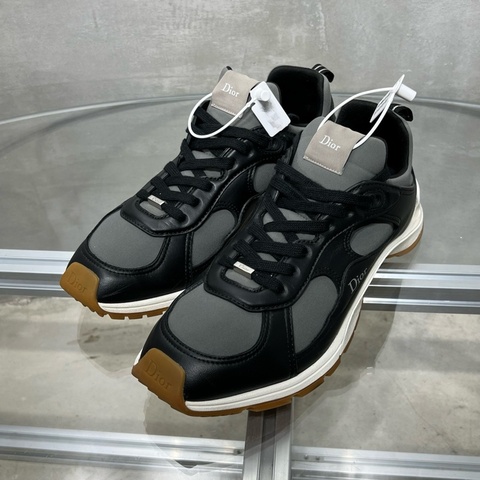 DIOR/迪奧 26新款 MILE 灰黑色  尺碼/42碼