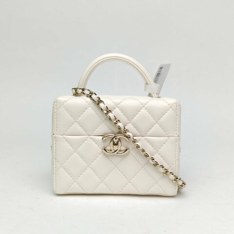 Chanel香奈兒 白色羊皮革鐳射標淺金扣25A盒子包肩背包