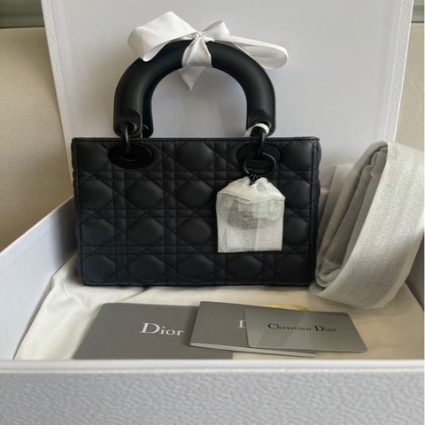 99新 Dior 迪奧 四格戴妃磨砂皮全黑 so black 有塵袋 卡