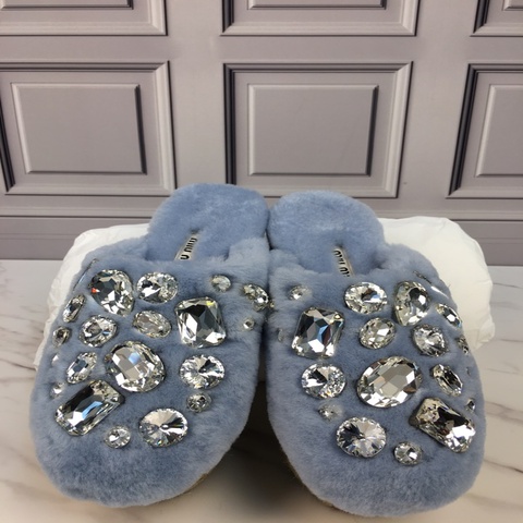 全新 MIUMIU 繆繆 毛絨水鑽 厚底半拖 35碼數 跟厚6cm