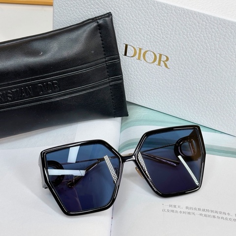 DIOR 迪奧 黑色大框休閒墨鏡 男女同款