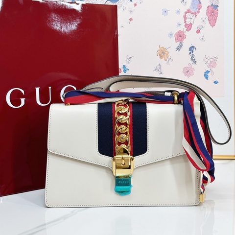 GUCCI 古馳 sylvie白色條紋單肩斜挎包（配塵袋） 雙肩帶 尺寸26*7*17