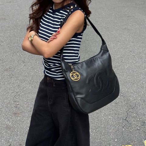 （極新🎁） Chanel Hobo 香奈兒 黑金荔枝牛皮 肩背包 專櫃27萬！