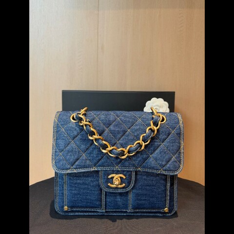 99♥️Chanel 皮穿鏈牛仔郵差後背包 芯片款