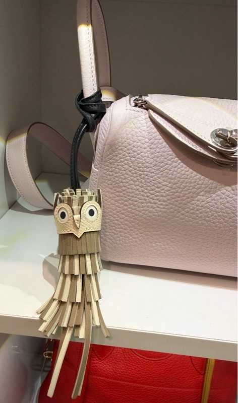 【Hermès 愛馬仕】超稀有 Chouette 貓頭鷹小羊皮皮革包包掛飾（瑪法棕/奶白/黑色）