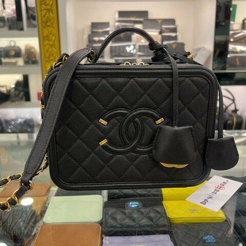 東區正精品㊣CHANEL A93343 VANITY CASE 21cm 香奈兒黑色荔枝皮菱格紋金釦拉鍊斜背包化妝箱包 RZ6597