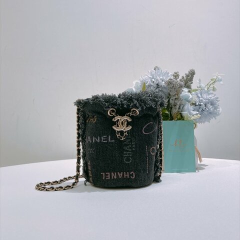 TW4992 Chanel 香奈兒 迷你小水桶 特別罕見款Mini Bucket With Chain Printed Denim x GHW