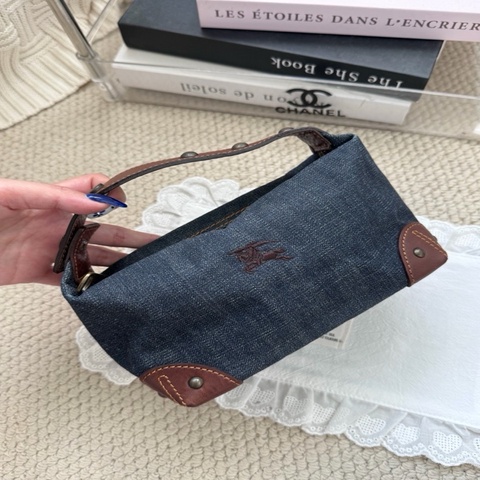 Burberry • 經典戰馬丹寧牛仔拼皮飯盒包