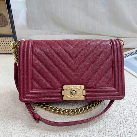 Chanel 酒紅色金扣V紋leboy魚子醬鏈條包 中號 25cm