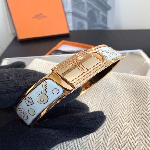 HERMES✨馬卡龍糖果系列手環 Clic