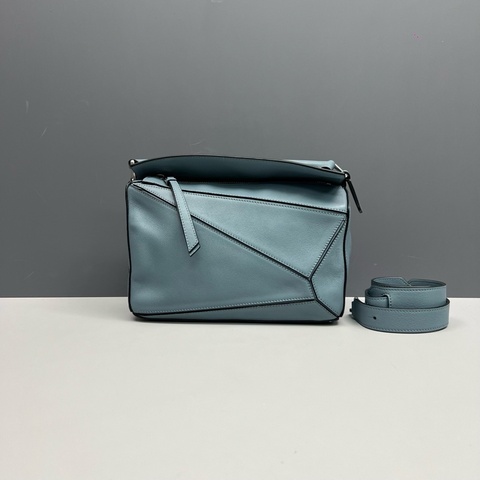 Loewe羅意威 霧霾藍全皮小號puzzle幾何包 97新