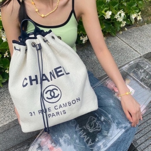 【震撼撿漏✨全網最低價❤️‍🔥】Chanel/香奈兒 帆布背包 字母沙灘雙肩包