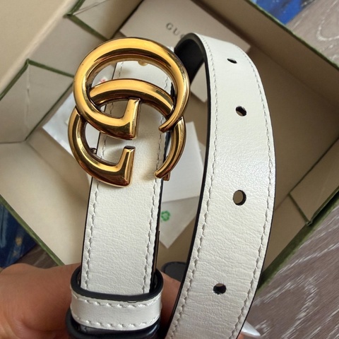 【經典百搭✨接近全新🥰】GUCCI GG Marmont白色皮帶 女款  2cm寬 金色雙G扣