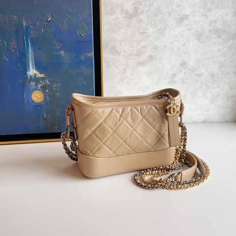 Chanel 香奈兒 Gabrielle Bag 流浪包/奶茶色/小號/保卡款/全新閒置美品